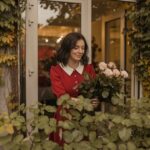 Biblical Meaning of Receiving Flowers in a Dream: God's Symbolic Messages Biblical Meaning of Receiving Flowers in a Dream_ God's Symbolic Messages